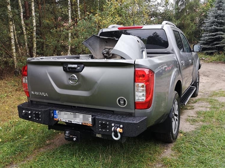 Pevnostný nárazník NISSAN Navara D23 NP300 zadný