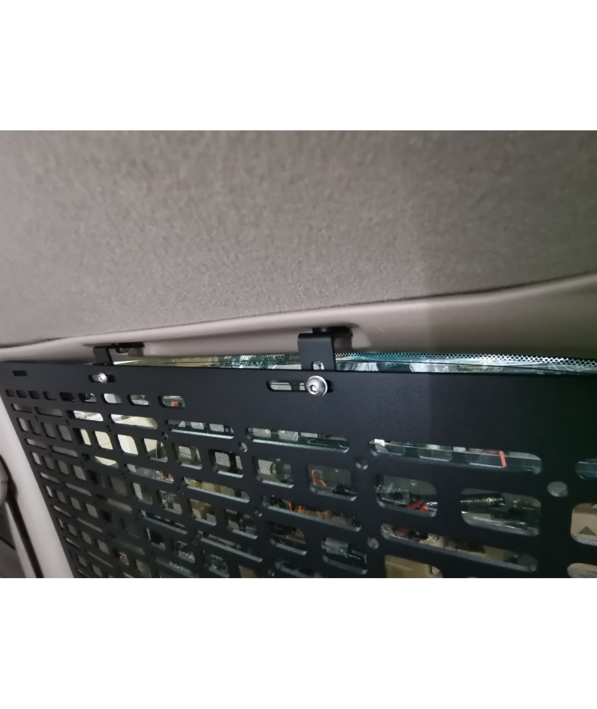 Molle panel TOYOTA LAND CRUISER 100  (kufrové okná)