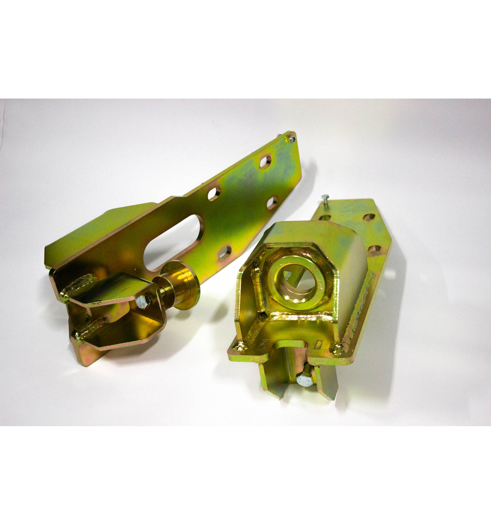 Dropboxi 3-7" NISSAN PATROL Y60/Y61