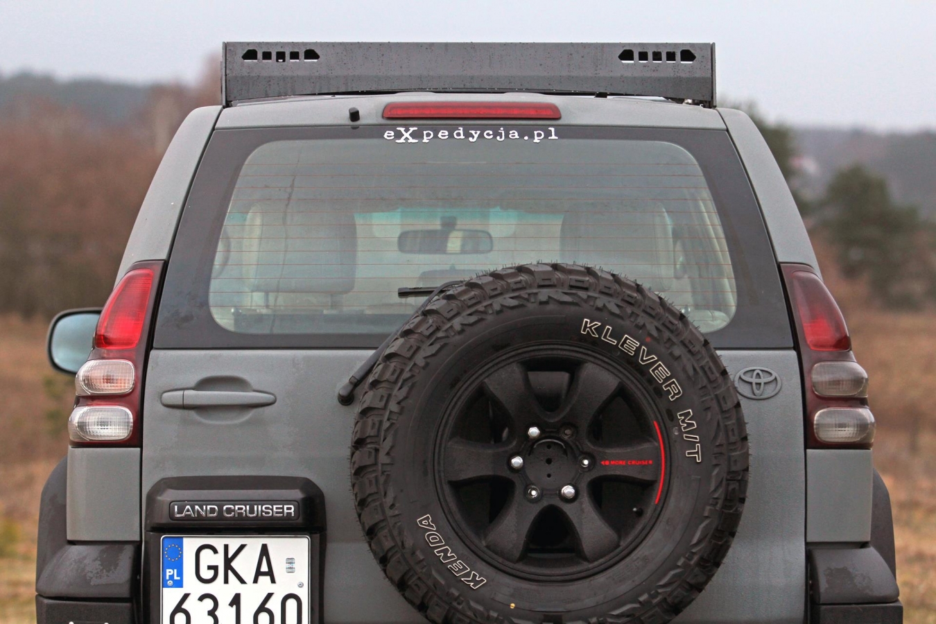Strešný nosič TOYOTA LC120 Slim
