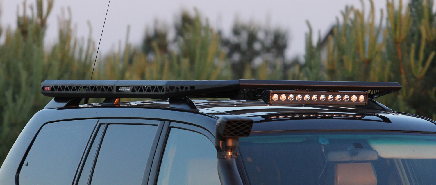 STREŠNÝ NOSIČ Toyota Land Cruiser 120 PLATFORMA S OEM DRŽIAKMI (ZÁHRADKA)