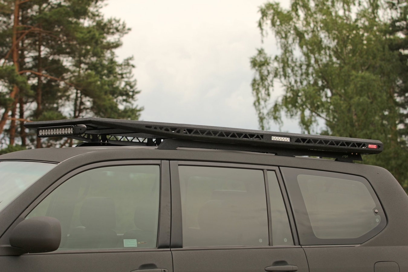 STREŠNÝ NOSIČ Toyota Land Cruiser 125 PLATFORMA (ZÁHRADKA)