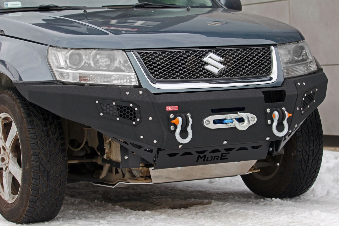 Pevnostný nárazník SUZUKI Grand Vitara 2 predný