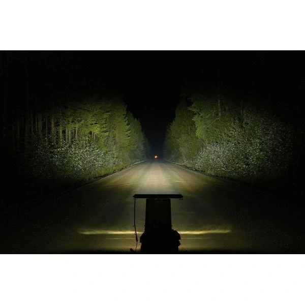 Rovná LED svetelná rampa PURELUX Panther Aero S540 – 54 cm / 108 W