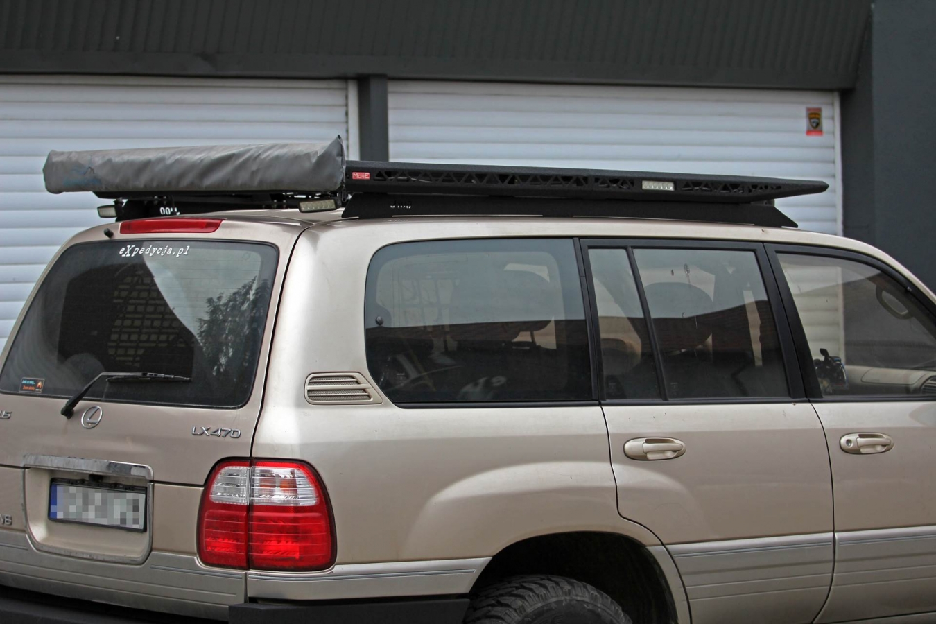 STREŠNÝ NOSIČ Toyota Land Cruiser 100 PLATFORMA (ZÁHRADKA)