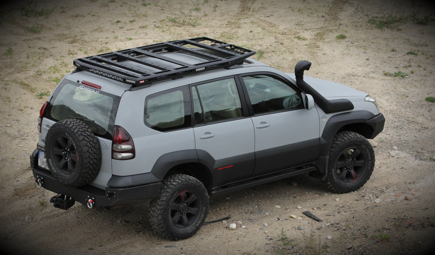 STREŠNÝ NOSIČ Toyota Land Cruiser 120 PLATFORMA S OEM DRŽIAKMI (ZÁHRADKA)