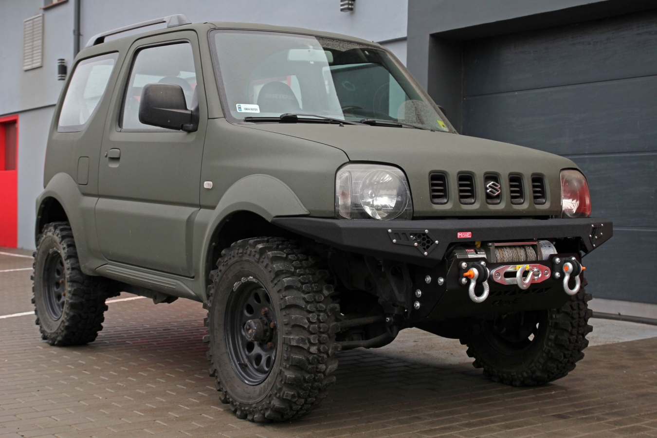 Pevnostný nárazník Suzuki Jimny 1998-2018 predný