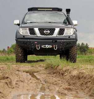 Pevnostný nárazník NISSAN Navara D40 05-10 predný