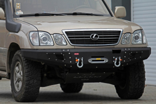 Pevnostný nárazník TOYOTA LAND CRUISER 100 predný
